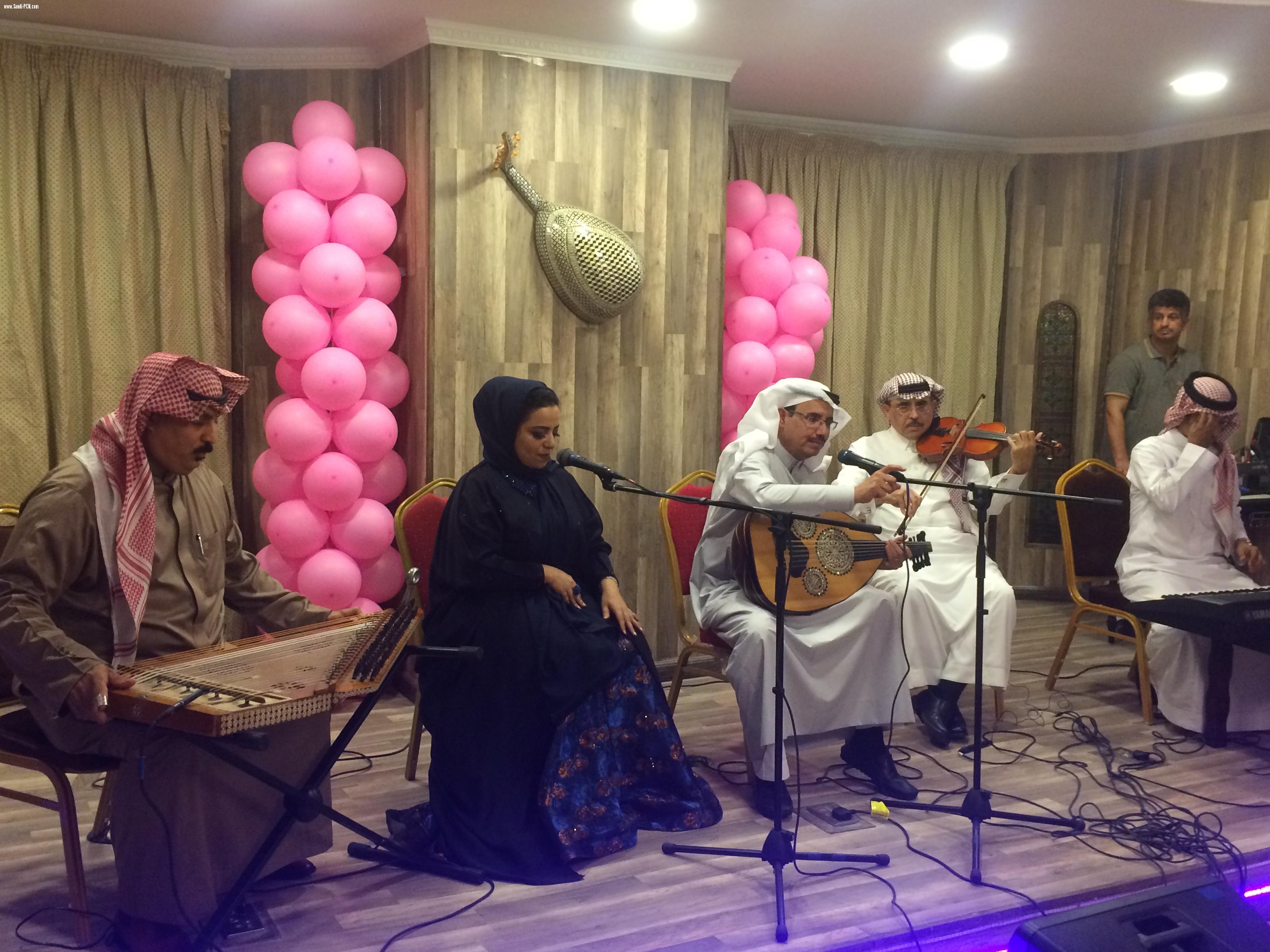  صالون ملتقى الأحبة العرب يدشن أغنية ( لو تغير)